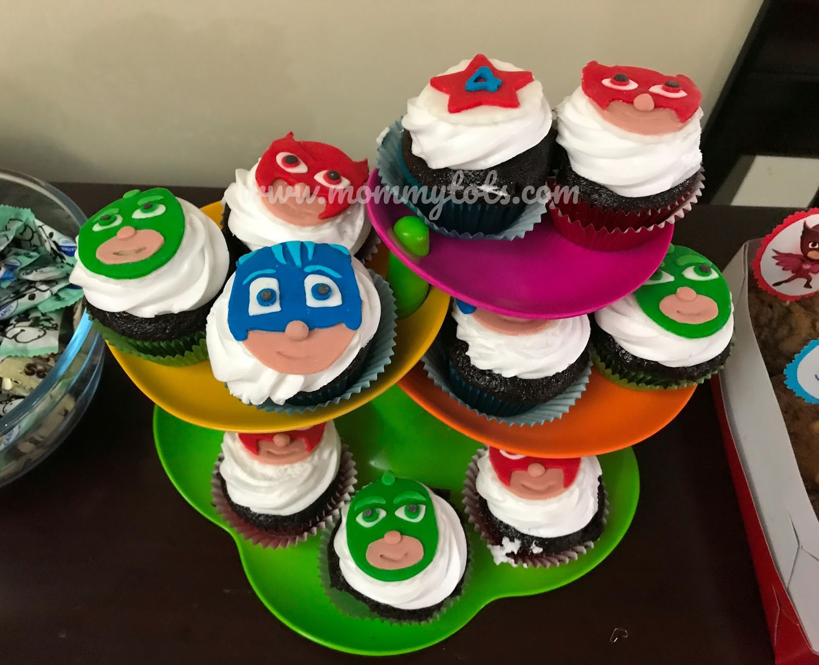 PJ Masks Cupcakes